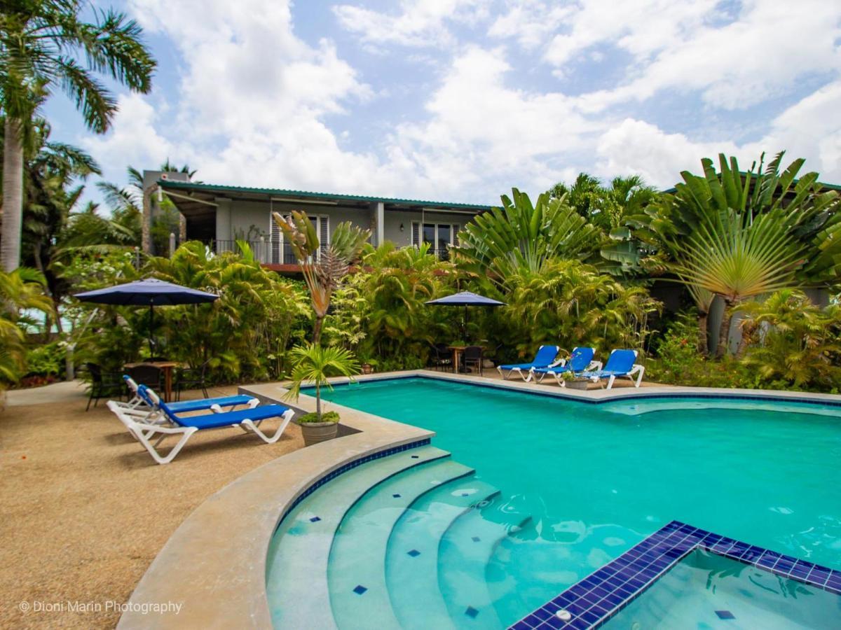Almond Tree Hotel Resort Corozal Dış mekan fotoğraf